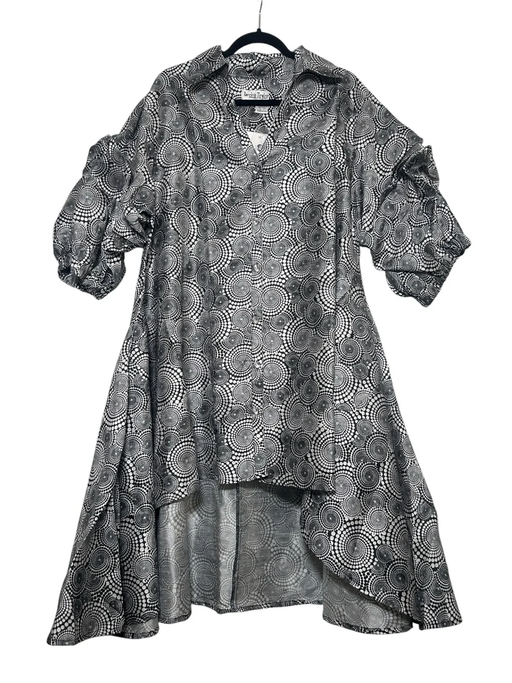 Jessica Taylor stylish oversized